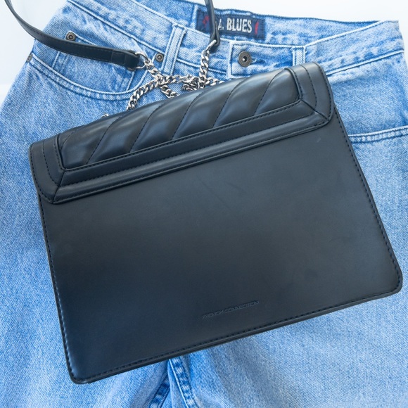 French connection quilted flap shoulder bag - Picture 3 of 3